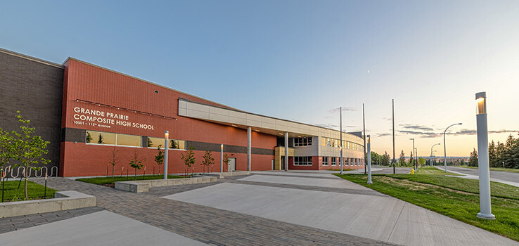 Picture of the front of Grande Prairie Comp Highschool